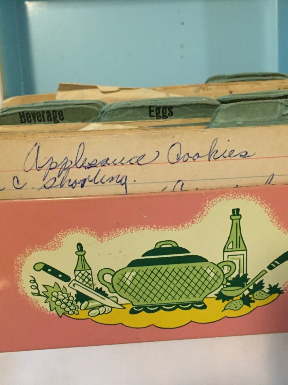 Vintage Ohio Art Metal Recipe Box 90+ Handwritten/Clipped Recipes ESTATE FIND